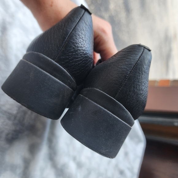 I ♡ Comfort Shoes Hook & Loop Strap Loafer Navy Blue Women's Size 6.5 EUC - Picture 6 of 15